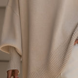 Elena - Poncho oversize de elegancia natural