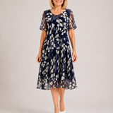 Magnolia – Estampado Floral con Toque Romántico y Elegante