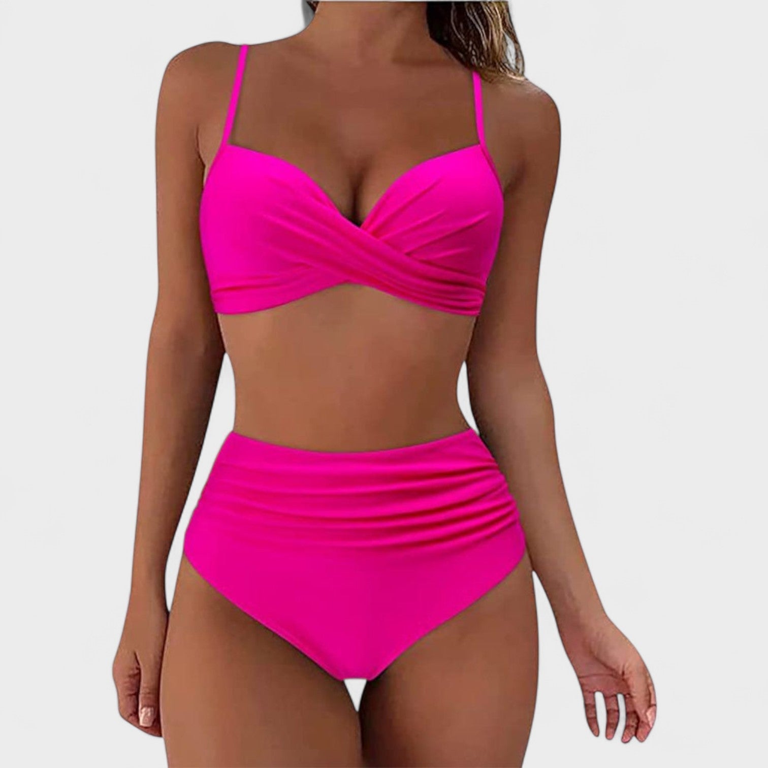 Douglas – Bikini de talle alto que realza tu belleza