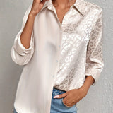 Gwendolyn - Camisa Button-Up en Satén Bicolor con Estampado de Leopardo