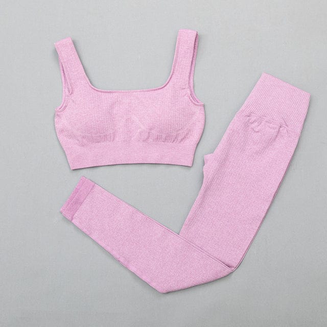 Conjunto deportivo con top y leggings