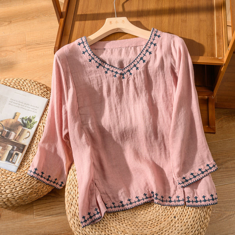 Nesta – Blusa Bordada con Escote en V
