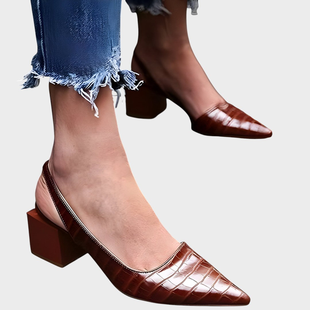 Mirela Tacones de Piel