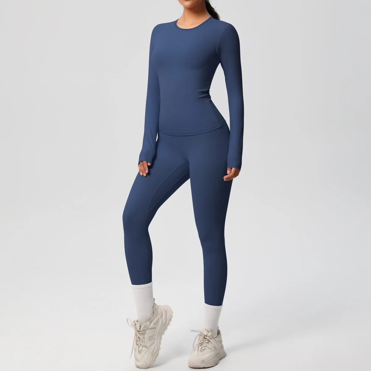 Conjunto deportivo con manga y pernera larga