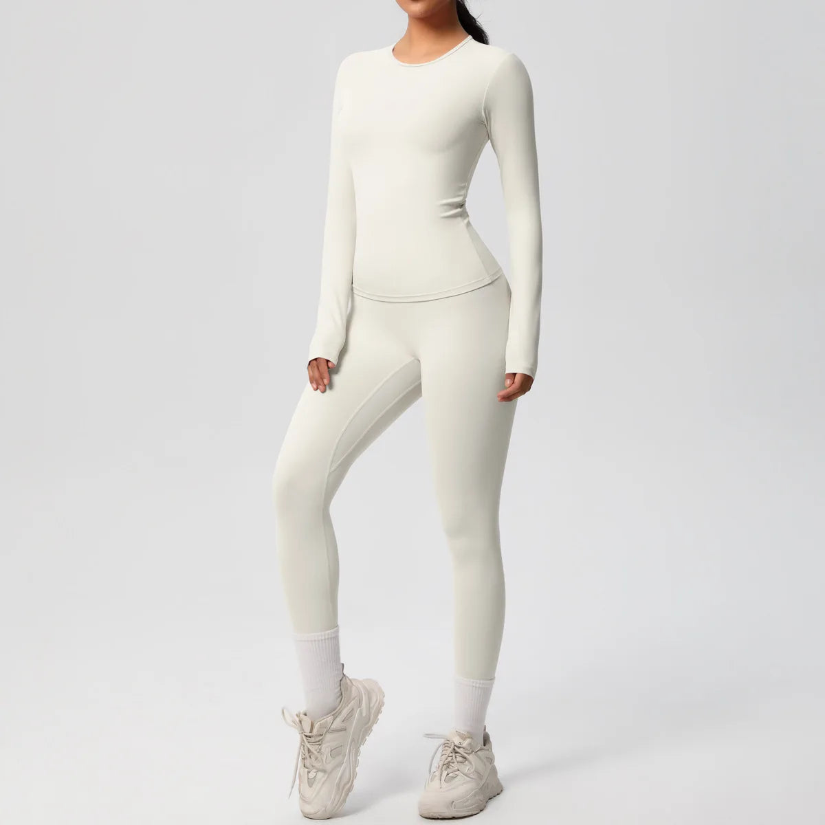 Conjunto deportivo con manga y pernera larga
