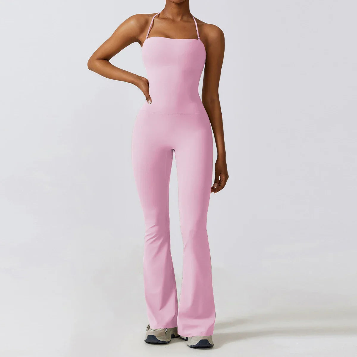 Conjunto de una pieza con pernera de campana