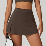 Minifalda de tenis con pantalones