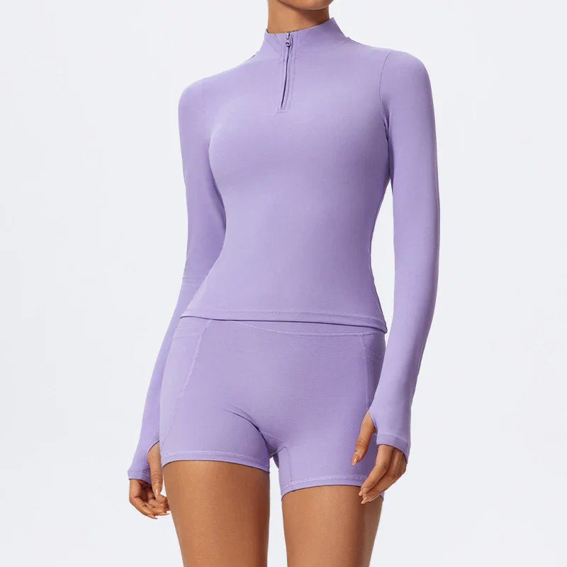 Traje deportivo con manga larga y cremallera