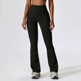 Pantalones con pernera flare