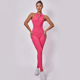 Mono deportivo con escote halter y cremallera