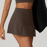 Minifalda de tenis con pantalones