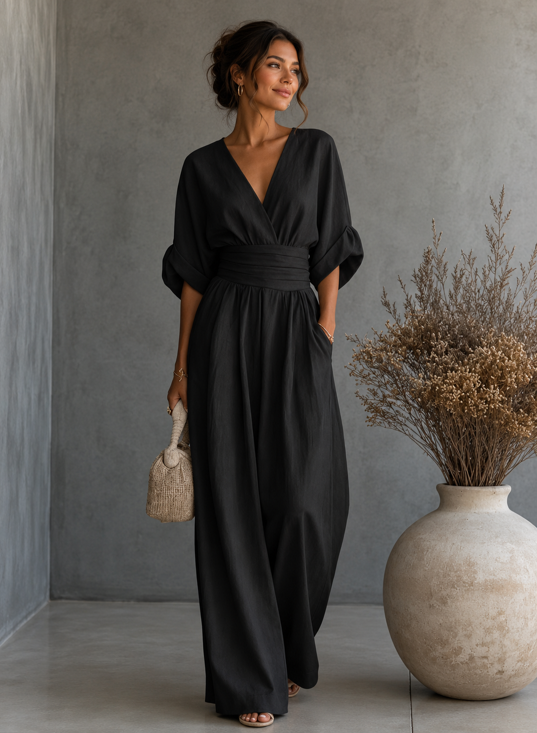 Ariel - Mono elegante de escote en V y pierna ancha